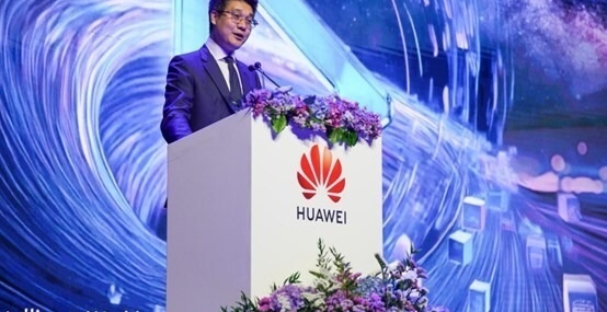 Huawei, Avrupa’da İş Ortakları Odaklı Büyüme Stratejisini Güçlendiriyor: Gelirlerin %90’ı Kanal Kanalından