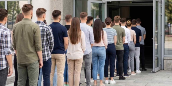 Sanayi, Lojistik ve Denizcilik Sektörlerinde Teknik Saha Pozisyonlarının Maaş Skalası Açıklandı