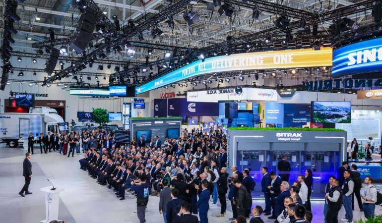 Shandong Heavy Industry Hannover'de Yeni Nesil Ticari Araç Çözümlerini Tanıttı