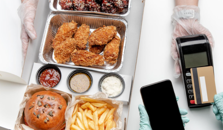 Uber kurumsal yemek platformu ezCater'ı 2,3 milyar dolara satın alıyor